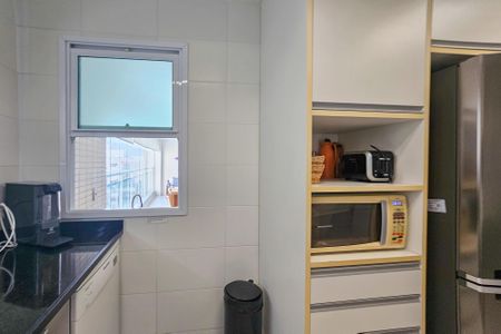 Apartamento para alugar com 162m², 3 quartos e 2 vagasCozinha