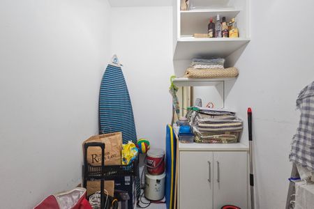 Apartamento para alugar com 162m², 3 quartos e 2 vagasÁrea de serviço