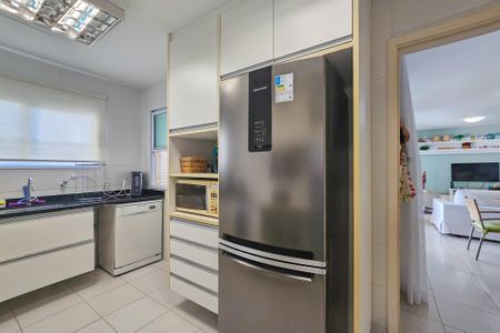Apartamento para alugar com 162m², 3 quartos e 2 vagasCozinha