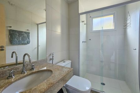 Apartamento para alugar com 162m², 3 quartos e 2 vagasBanheiro da suíte 2