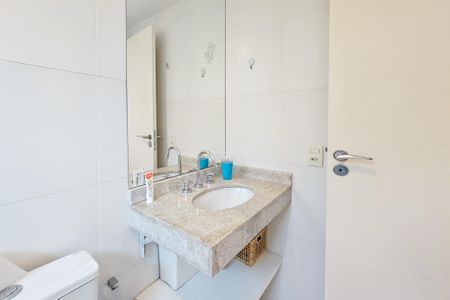 Apartamento para alugar com 162m², 3 quartos e 2 vagasBanheiro da suíte 1