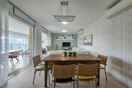 Apartamento para alugar com 162m², 3 quartos e 2 vagasSala