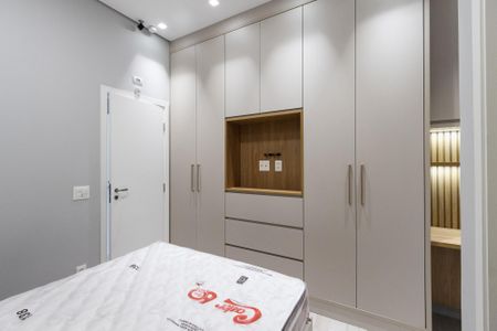 Casa à venda com 300m², 2 quartos e 3 vagas Casa à venda com 300m², 2 quartos e 3 vagasSuite 1