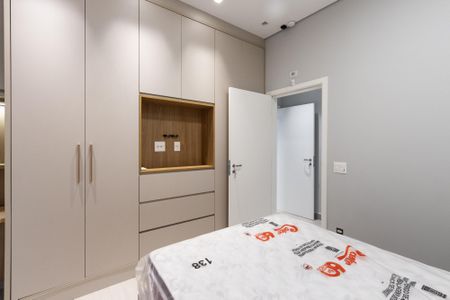 Casa à venda com 300m², 2 quartos e 3 vagas Casa à venda com 300m², 2 quartos e 3 vagasSuite 2