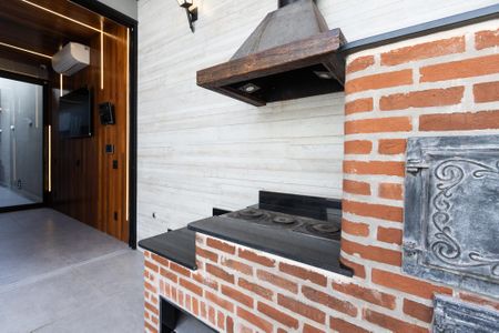 Casa à venda com 300m², 2 quartos e 3 vagas Casa à venda com 300m², 2 quartos e 3 vagasEspaço Gourmet