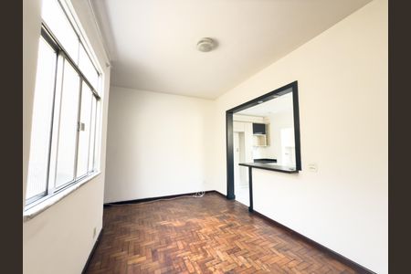 Apartamento à venda com 64m², 2 quartos e sem vaga Apartamento à venda com 64m², 2 quartos e sem vagaSala