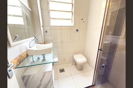 Apartamento à venda com 64m², 2 quartos e sem vaga Apartamento à venda com 64m², 2 quartos e sem vagaBanheiro