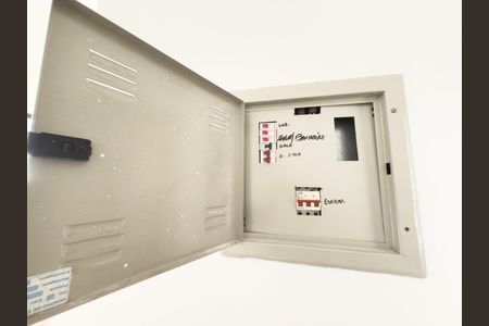 Apartamento à venda com 64m², 2 quartos e sem vaga Apartamento à venda com 64m², 2 quartos e sem vagaSala