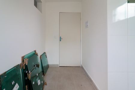 Cozinha/Área de Serviço de apartamento para alugar com 1 quarto, 25m² em Vila Dalva, São Paulo