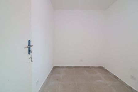 Quarto de apartamento para alugar com 1 quarto, 25m² em Vila Dalva, São Paulo