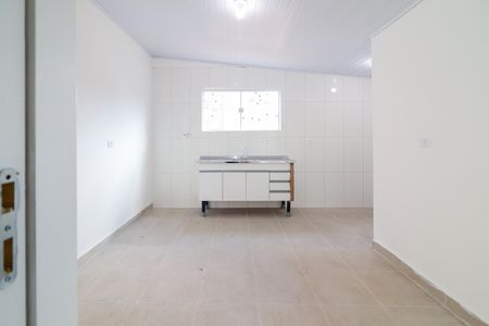 Sala/Cozinha de apartamento para alugar com 2 quartos, 35m² em Vila Dalva, São Paulo