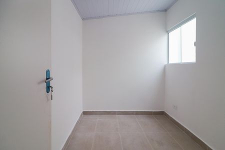 Quarto de apartamento para alugar com 2 quartos, 35m² em Vila Dalva, São Paulo