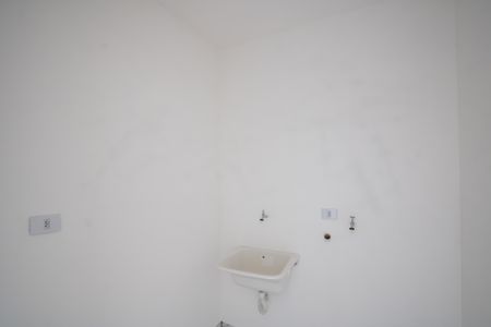 Casa à venda com 107m², 2 quartos e 2 vagas Casa à venda com 107m², 2 quartos e 2 vagasÁrea de Serviço