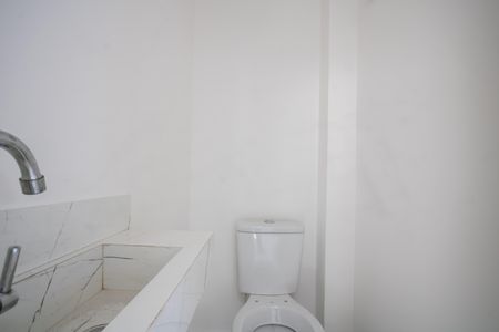 Casa à venda com 107m², 2 quartos e 2 vagas Casa à venda com 107m², 2 quartos e 2 vagasLavabo