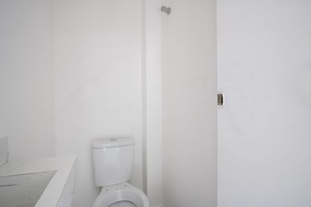 Casa à venda com 107m², 2 quartos e 2 vagas Casa à venda com 107m², 2 quartos e 2 vagasLavabo