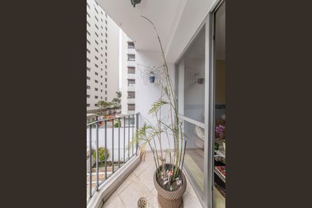 Apartamento à venda com 65m², 2 quartos e 1 vagaSacada