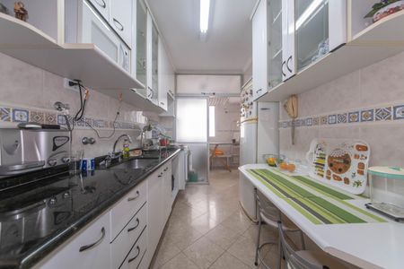 Apartamento à venda com 65m², 2 quartos e 1 vagaCozinha