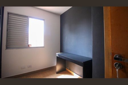 Casa de Condomínio para alugar com 2 quartos, 55m² em Jardim Guairaca, São Paulo