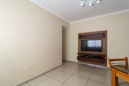 Sala de apartamento para alugar com 2 quartos, 58m² em Jardim Henriqueta, Taboão da Serra