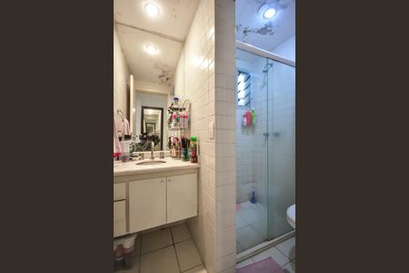 Apartamento à venda com 70m², 2 quartos e 1 vagaBanheiro Social