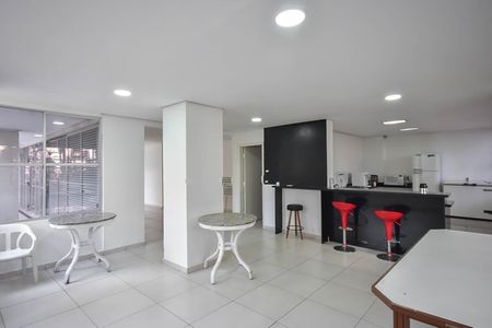 Apartamento à venda com 70m², 2 quartos e 1 vagaSalão de Festa