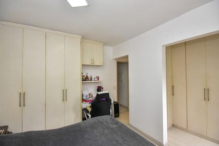 Apartamento à venda com 70m², 2 quartos e 1 vagaSuíte 2