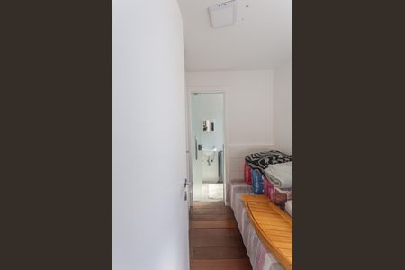 Apartamento à venda com 360m², 4 quartos e 4 vagas Apartamento à venda com 360m², 4 quartos e 4 vagasQuarto de Serviço