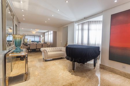 Sala 1 de apartamento à venda com 4 quartos, 360m² em Funcionários, Belo Horizonte