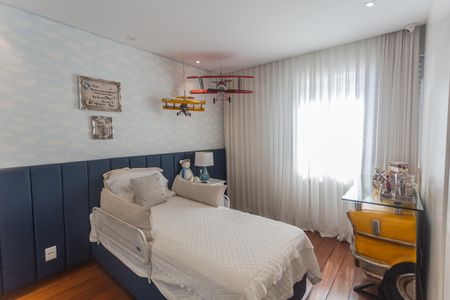 Apartamento à venda com 360m², 4 quartos e 4 vagas Apartamento à venda com 360m², 4 quartos e 4 vagasSemi-Suíte 2