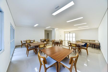 Apartamento para alugar com 70m², 2 quartos e 2 vagasÁrea comum - Salão de festas