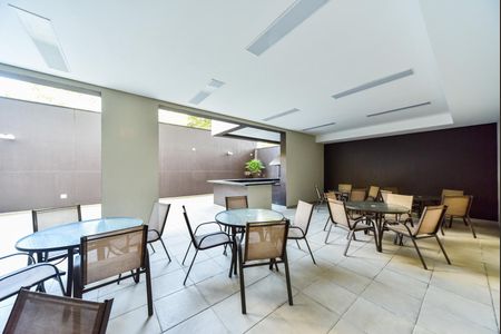 Apartamento para alugar com 70m², 2 quartos e 2 vagasÁrea comum - Churrasqueira