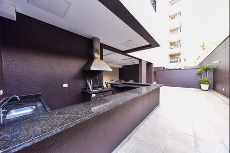 Apartamento para alugar com 70m², 2 quartos e 2 vagasÁrea comum - Churrasqueira