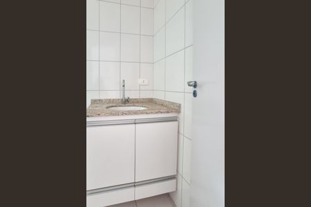 Apartamento para alugar com 70m², 2 quartos e 2 vagasBanheiro da Suíte