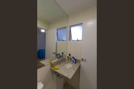 Apartamento à venda com 62m², 2 quartos e 2 vagasBanheiro da Suíte