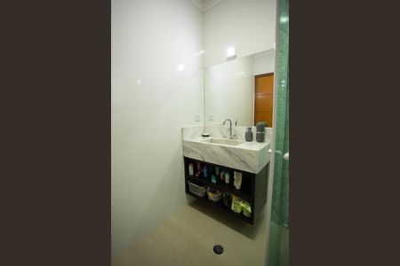 Casa à venda com 140m², 3 quartos e 3 vagasBanheiro