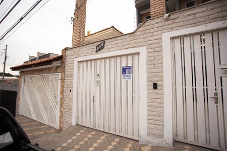 Casa à venda com 140m², 3 quartos e 3 vagasFachada