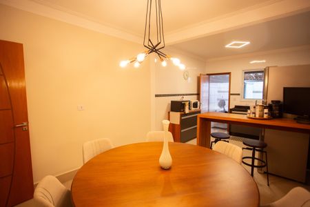 Casa à venda com 140m², 3 quartos e 3 vagasCozinha