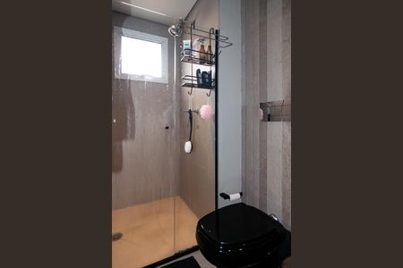 Apartamento à venda com 67m², 2 quartos e 1 vaga Apartamento à venda com 67m², 2 quartos e 1 vagaBanheiro Suíte