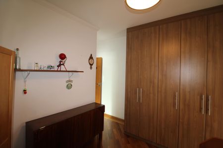 Suíte 1 de casa à venda com 3 quartos, 175m² em Santa Teresinha, São Paulo