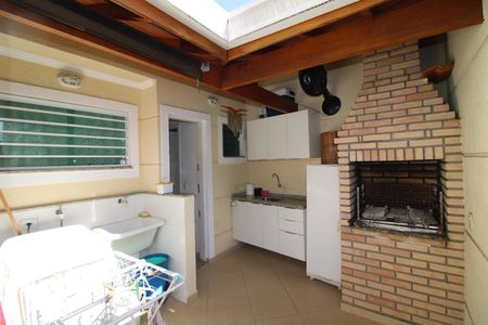 Casa à venda com 175m², 3 quartos e 3 vagasÁrea de Serviço