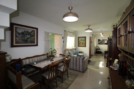 Sala de casa à venda com 3 quartos, 175m² em Santa Teresinha, São Paulo