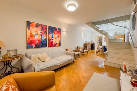Casa à venda com 144m², 3 quartos e 2 vagasSala de Estar