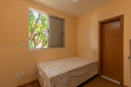 Apartamento à venda com 81m², 3 quartos e 2 vagasSuíte 1