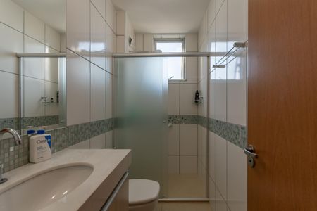 Apartamento à venda com 81m², 3 quartos e 2 vagasBanheiro Suíte 2