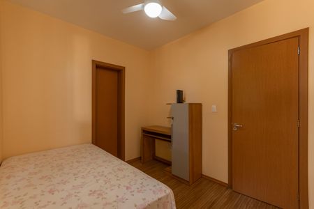 Apartamento à venda com 81m², 3 quartos e 2 vagasSuíte 1