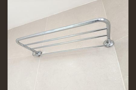 Apartamento à venda com 230m², 3 quartos e 4 vagas Apartamento à venda com 230m², 3 quartos e 4 vagasBanheiro da Suíte 2