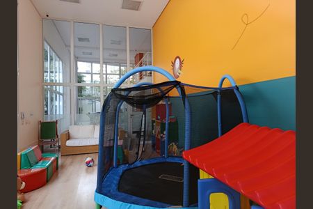 Apartamento à venda com 230m², 3 quartos e 4 vagas Apartamento à venda com 230m², 3 quartos e 4 vagasBrinquedoteca