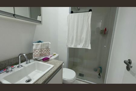 Apartamento à venda com 70m², 2 quartos e 1 vagaBanheiro da Suíte