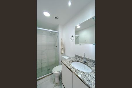 Apartamento para alugar com 52m², 2 quartos e sem vagaBanheiro