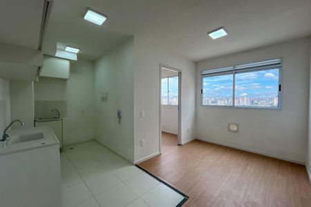 Apartamento para alugar com 34m², 2 quartos e sem vaga Apartamento para alugar com 34m², 2 quartos e sem vagaSala